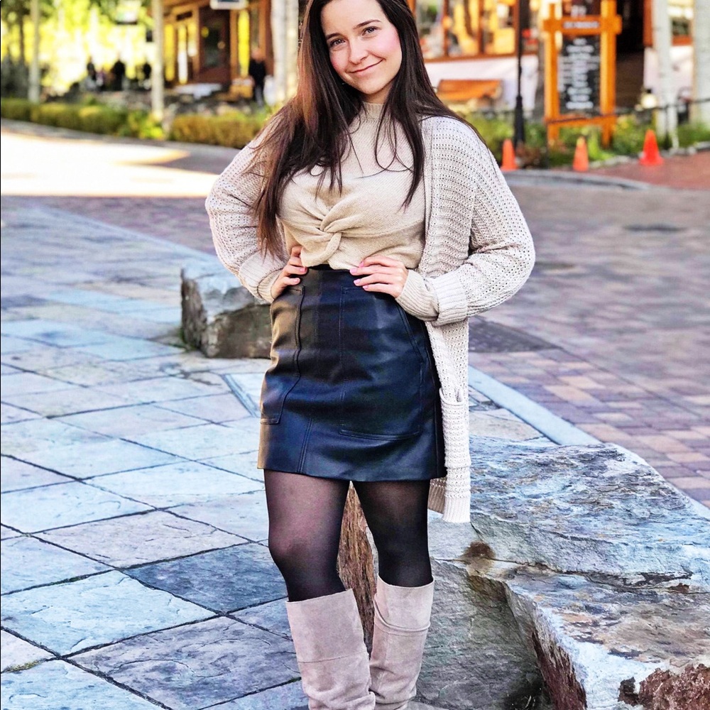 Meet your Posher, Sofia